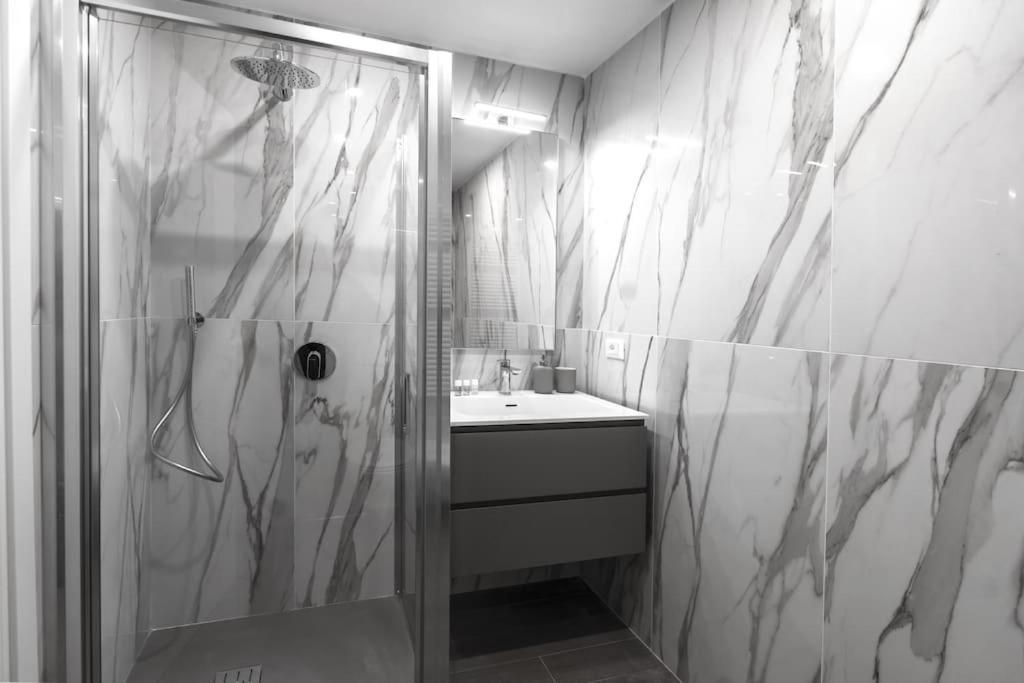 Apartamento Duomo Space Free Parking - Private Gym- Metro *