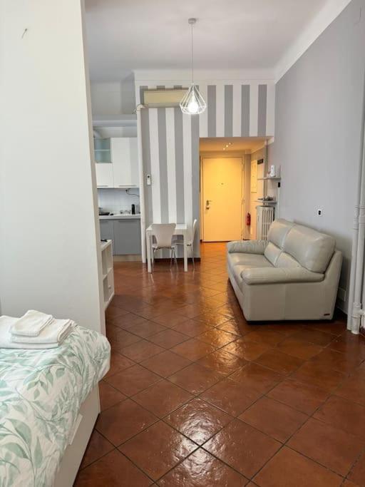 Ponthouse: Navigli, Iulm, Romolo Apartment *