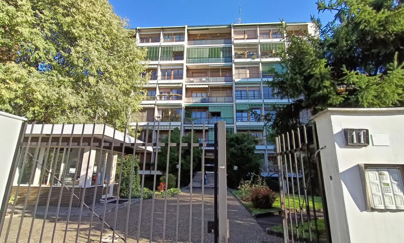 Appartamento Sahi - Via Dei Ciclamini Mm1 Primaticcio, Stadio San Siro, Ospedale San Carlo Milano