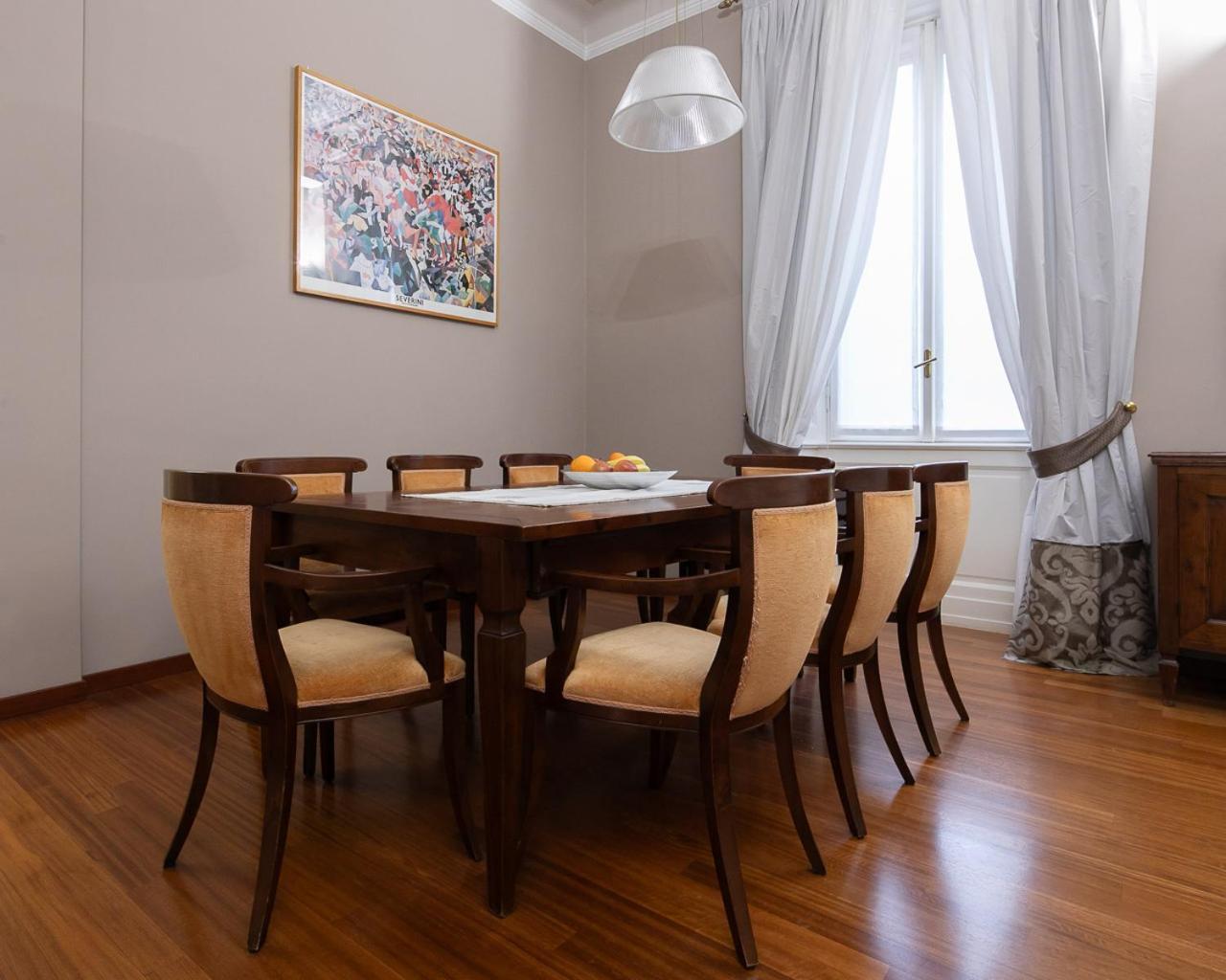 Apartamento Giovio 11 - Eccellente - Spazioso -
