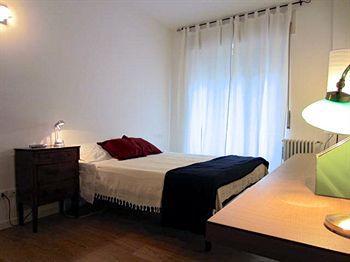 Temporary House - Design District * Milan