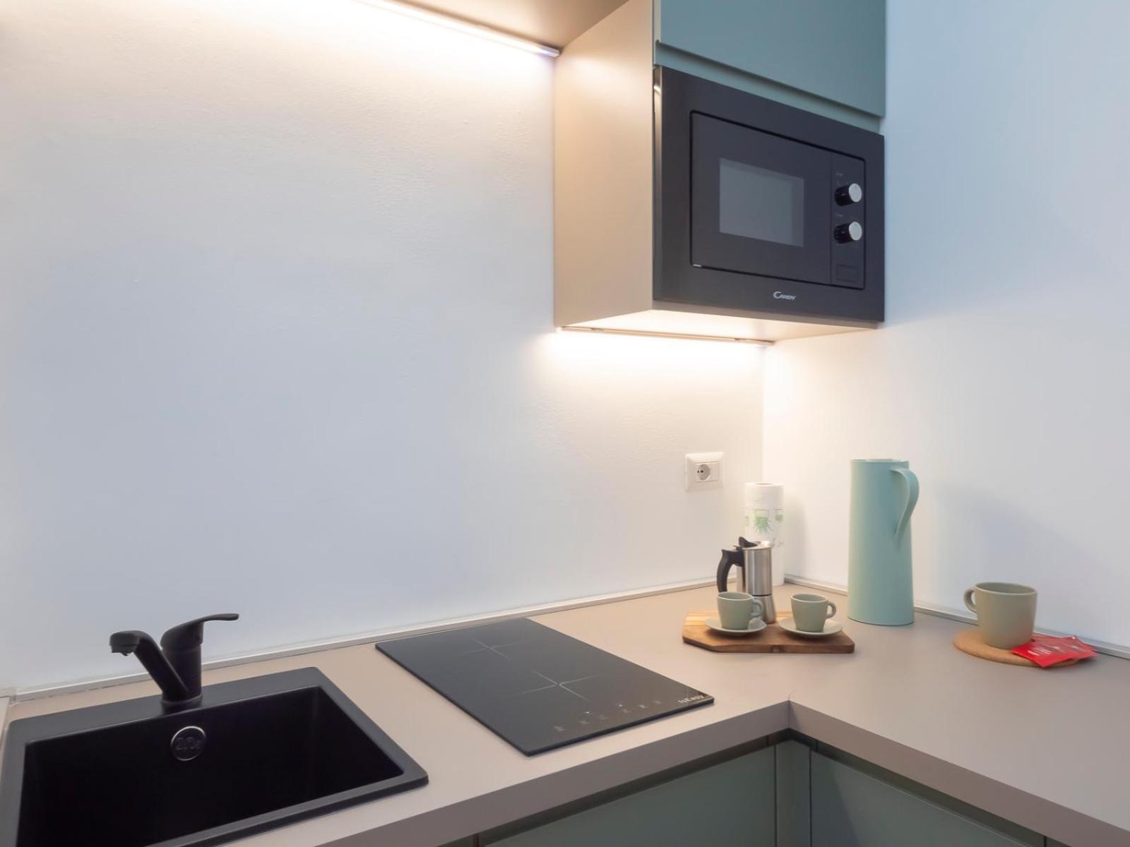 Xenia - Renovated In Navigli Area Apartment Milan