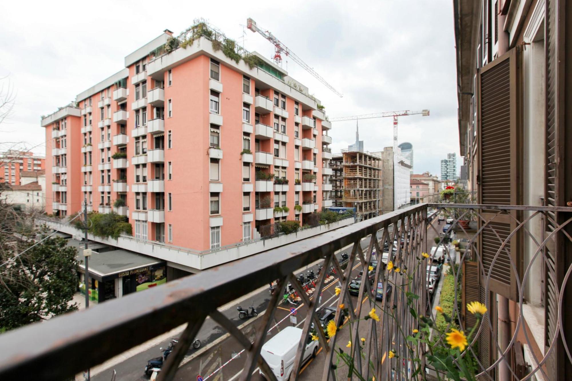 Moscova Open Space Close To Brera District *