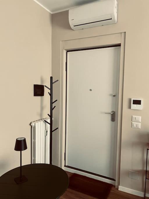 Apartment Nuovissimo Monolocale Con Cucina E Terrazzo Milan