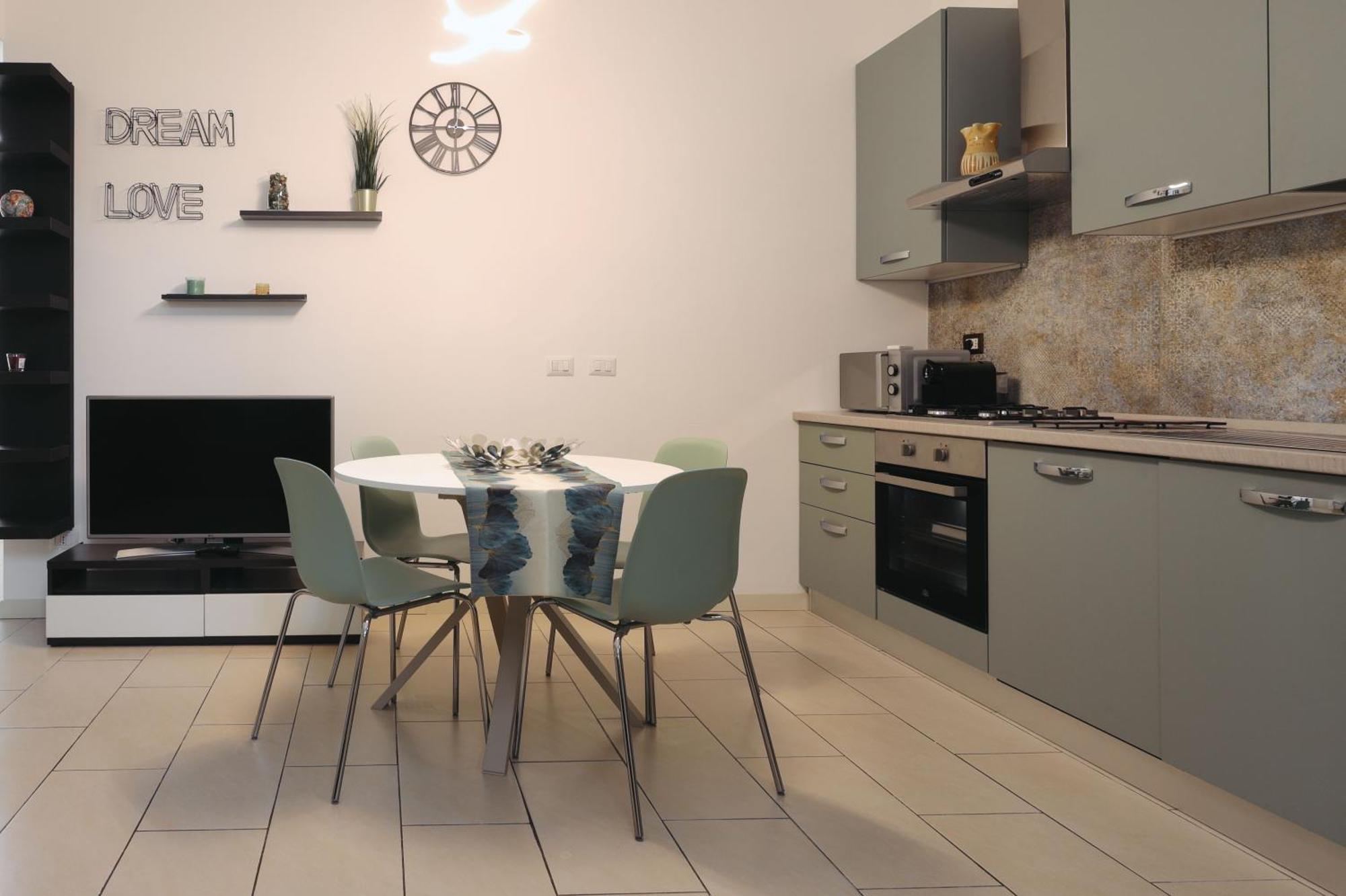 Apartment Joivy Charming Flat For 6 Near Park
