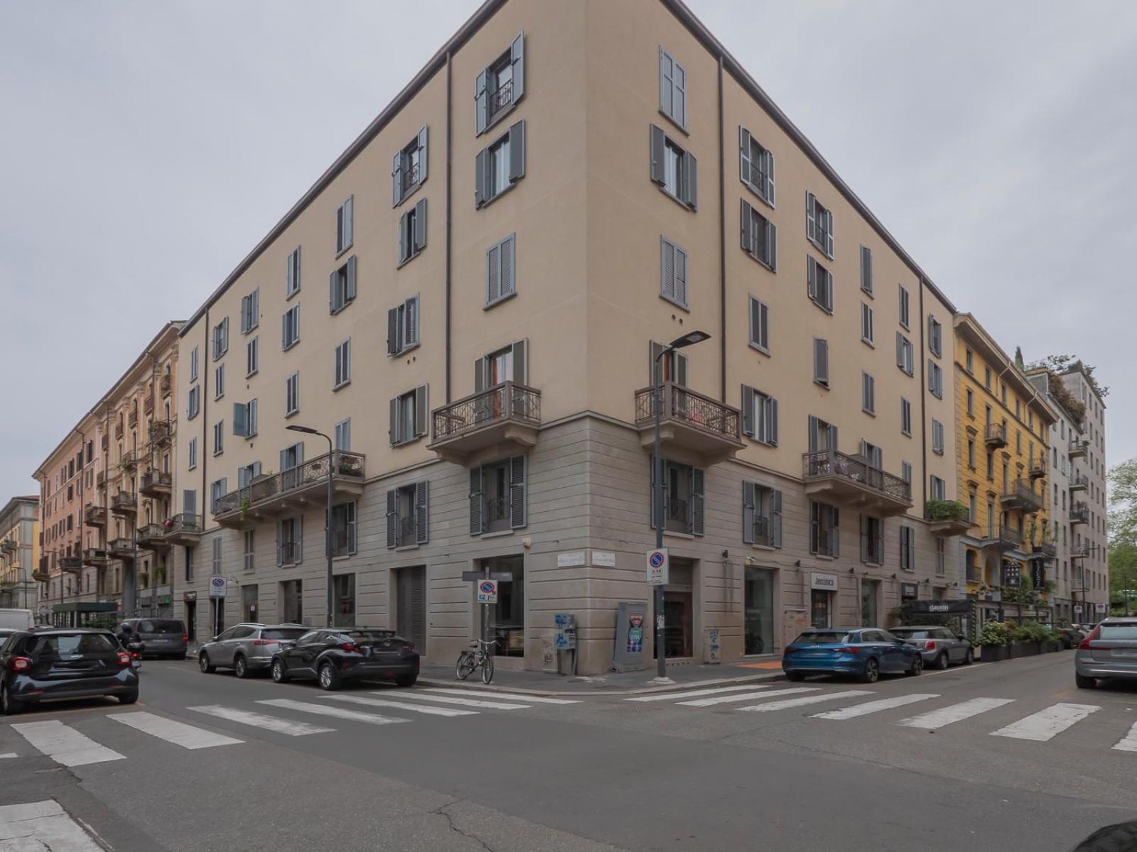 Youhosty - Panfilo Castaldi 26 Milan