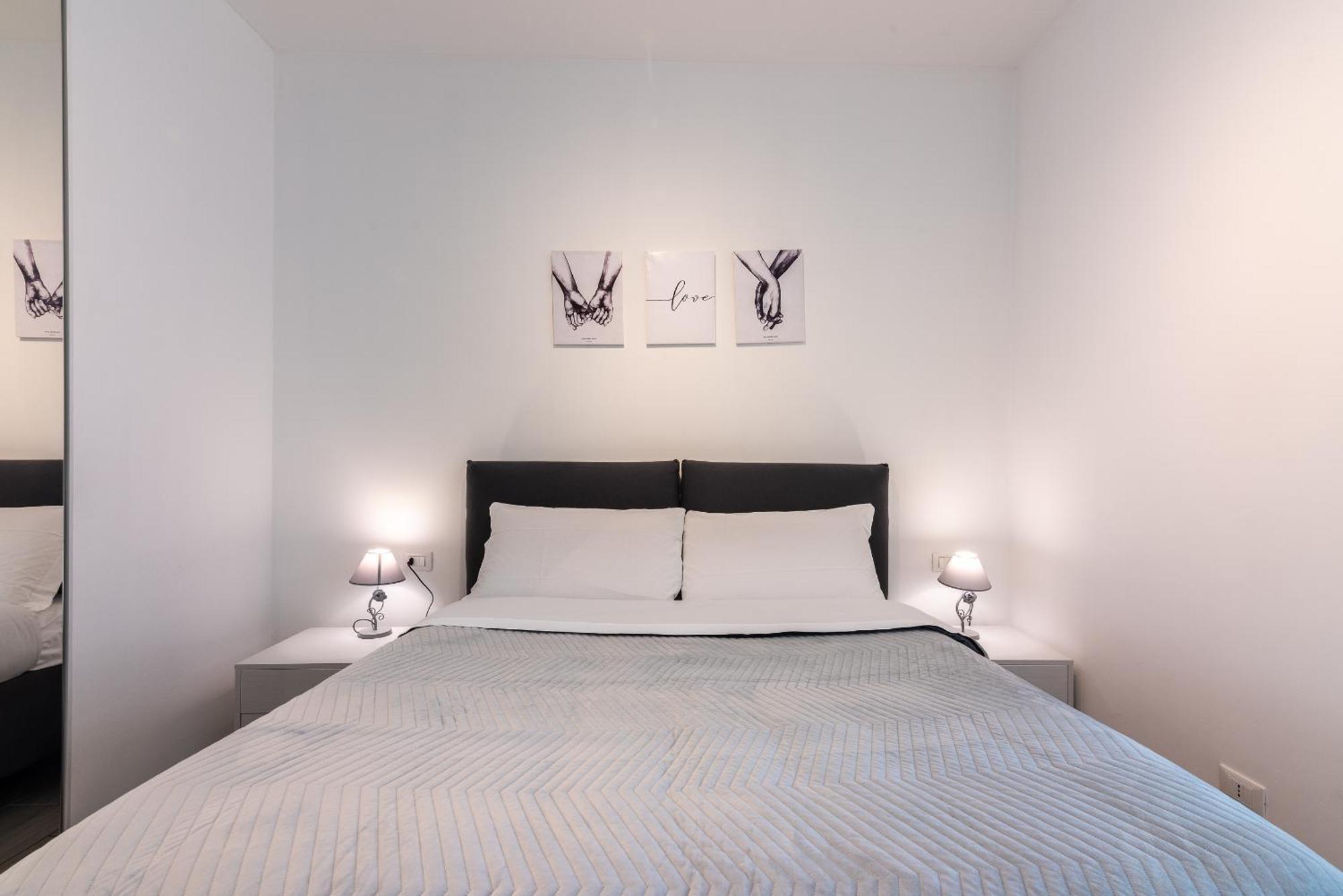 Apartment Audrey Flat - Stazione Centrale *