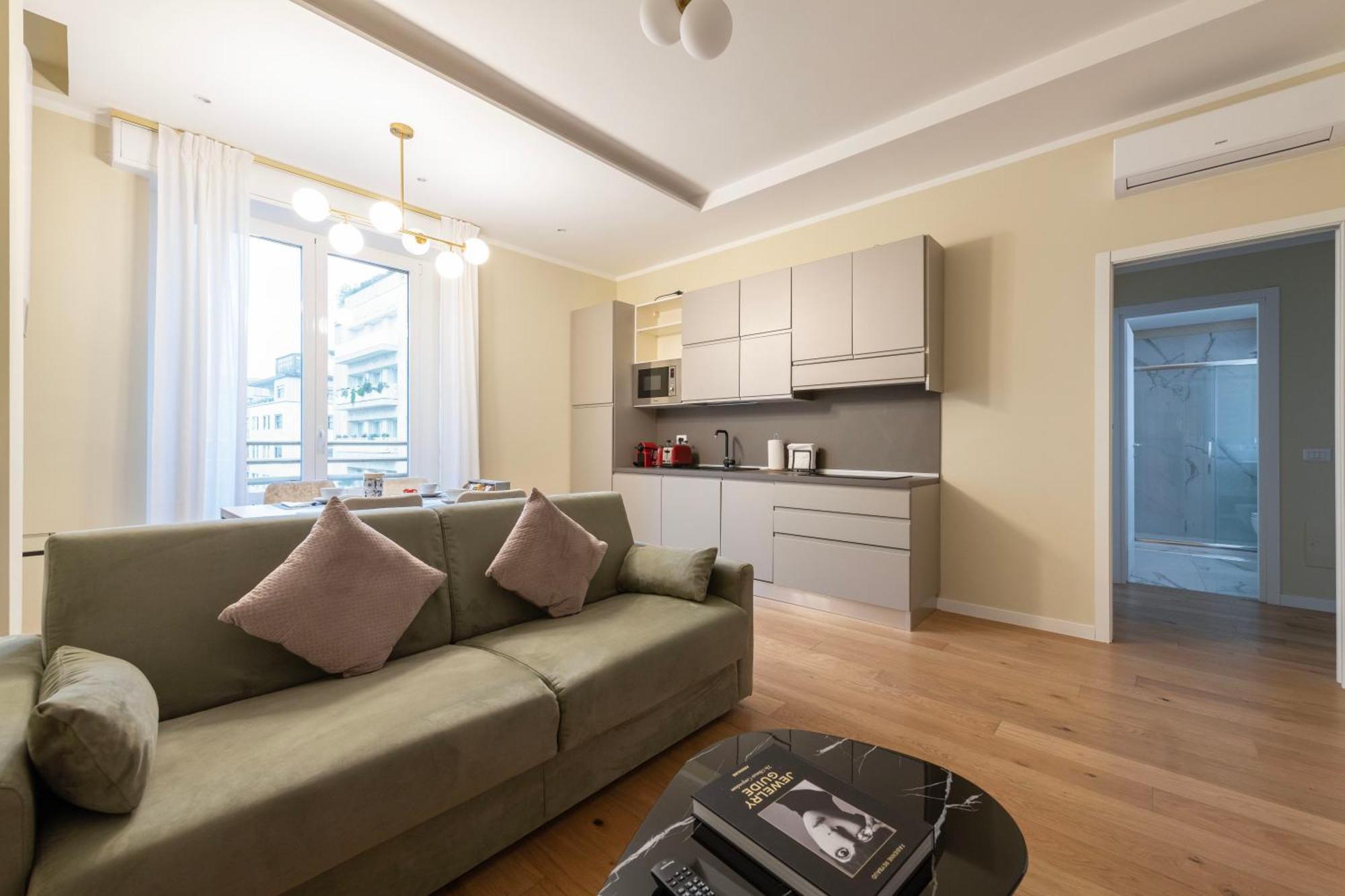 Apartment Heart San Sepolcro Duomo Milan