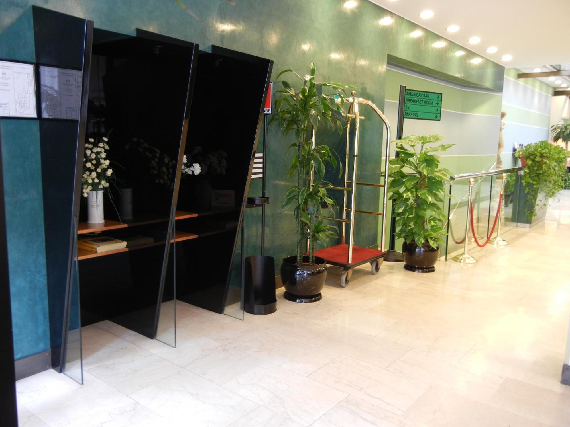 Hotel Delle Nazioni Milan