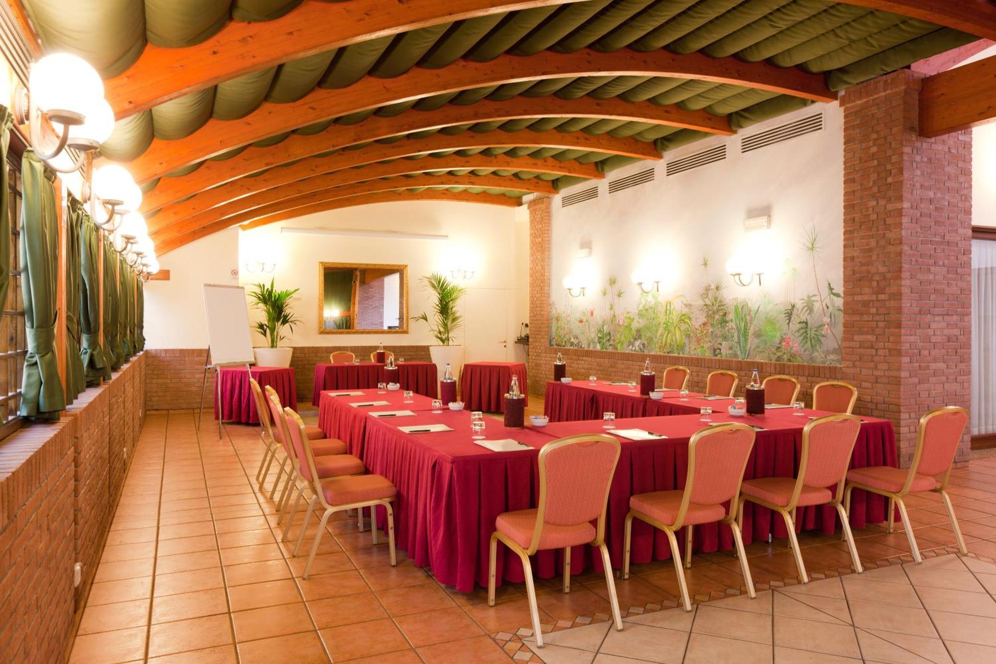 Hotel Doria Grand 4*