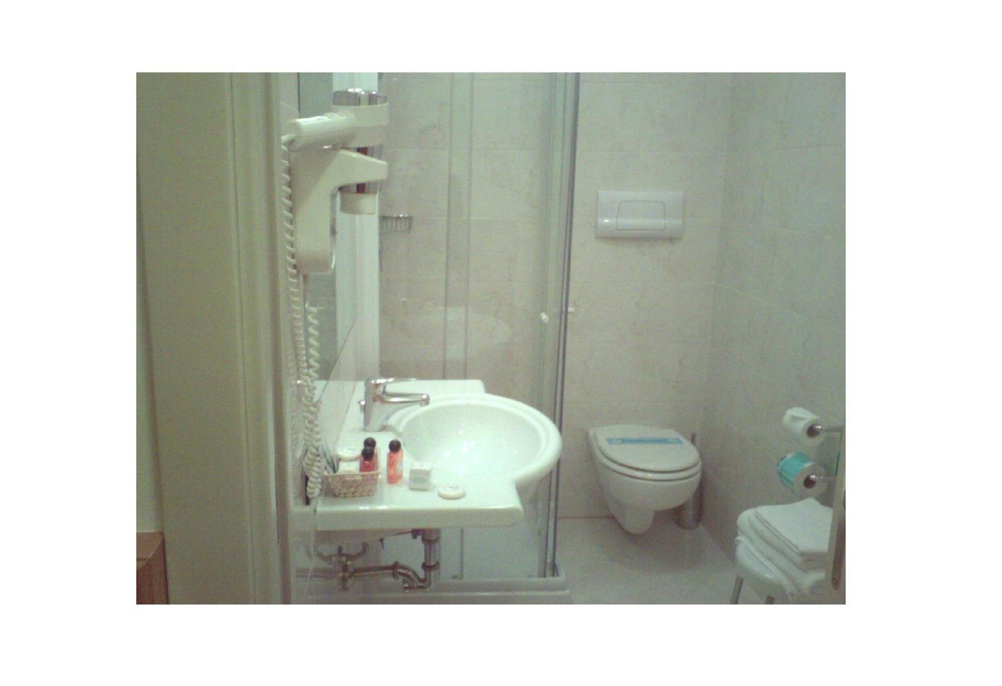 Hotel Cinque Giornate 3*