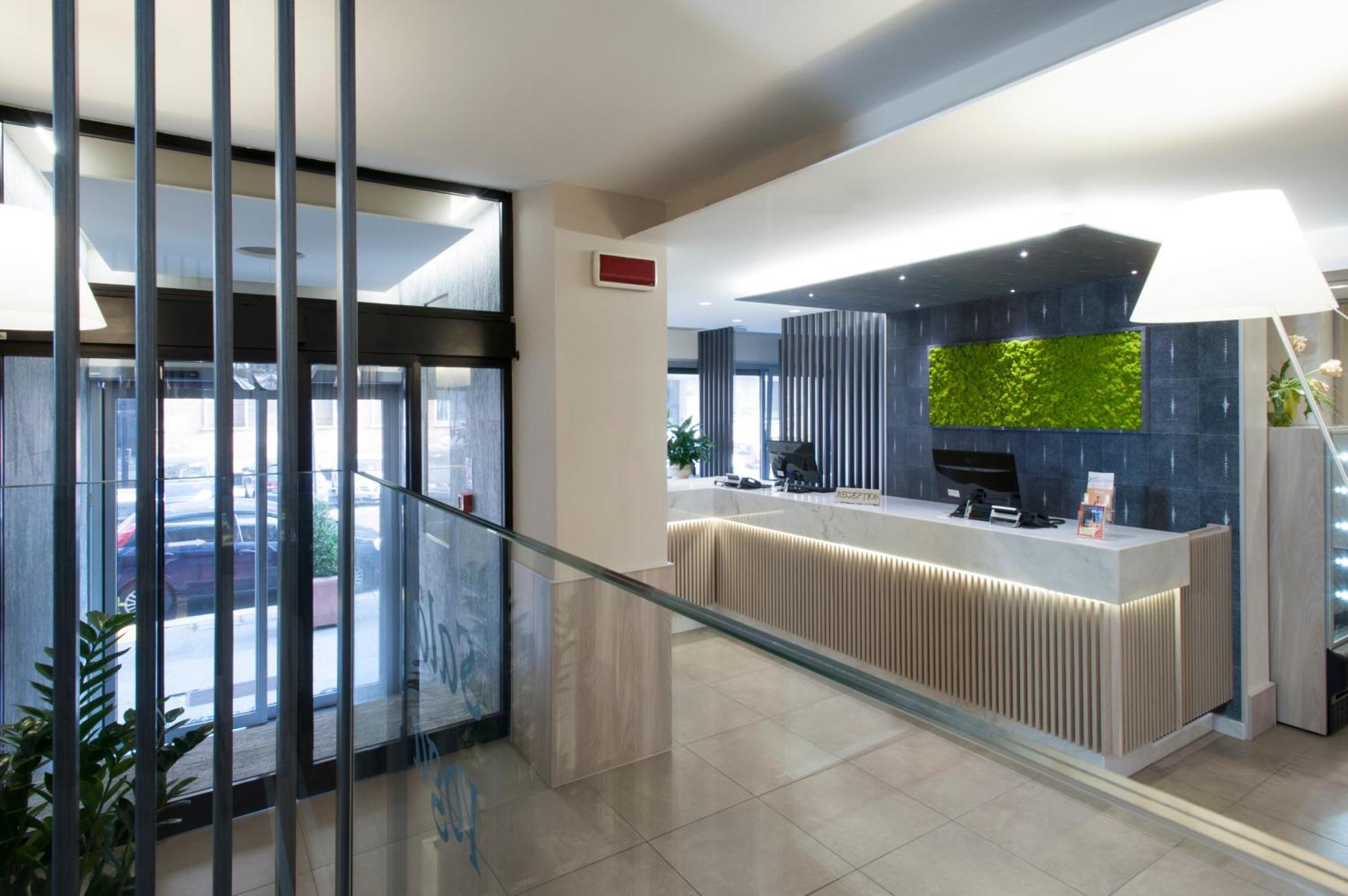 Hotel Gamma