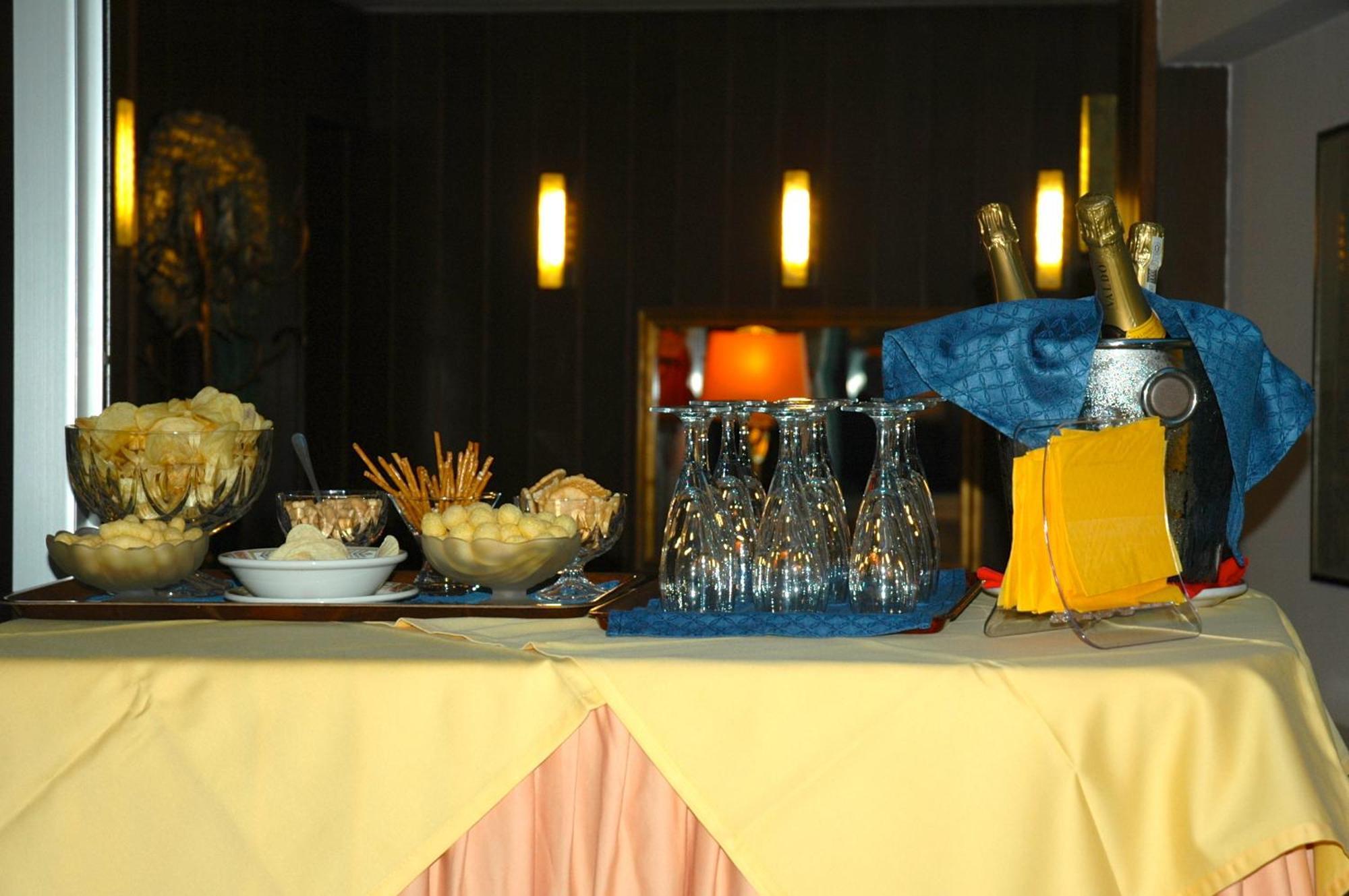 Hotel Mec Milan