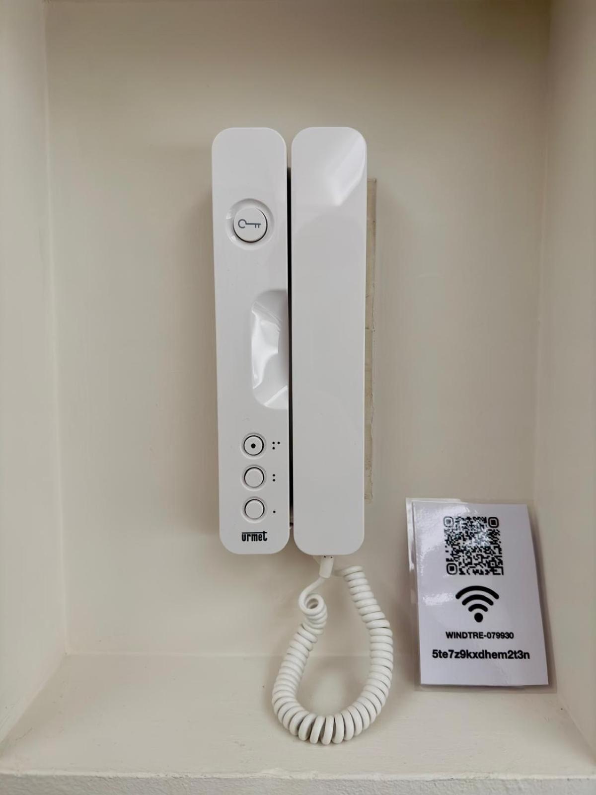 Apartment Cuore Di Brera, Unique Location, Great Charm Milan