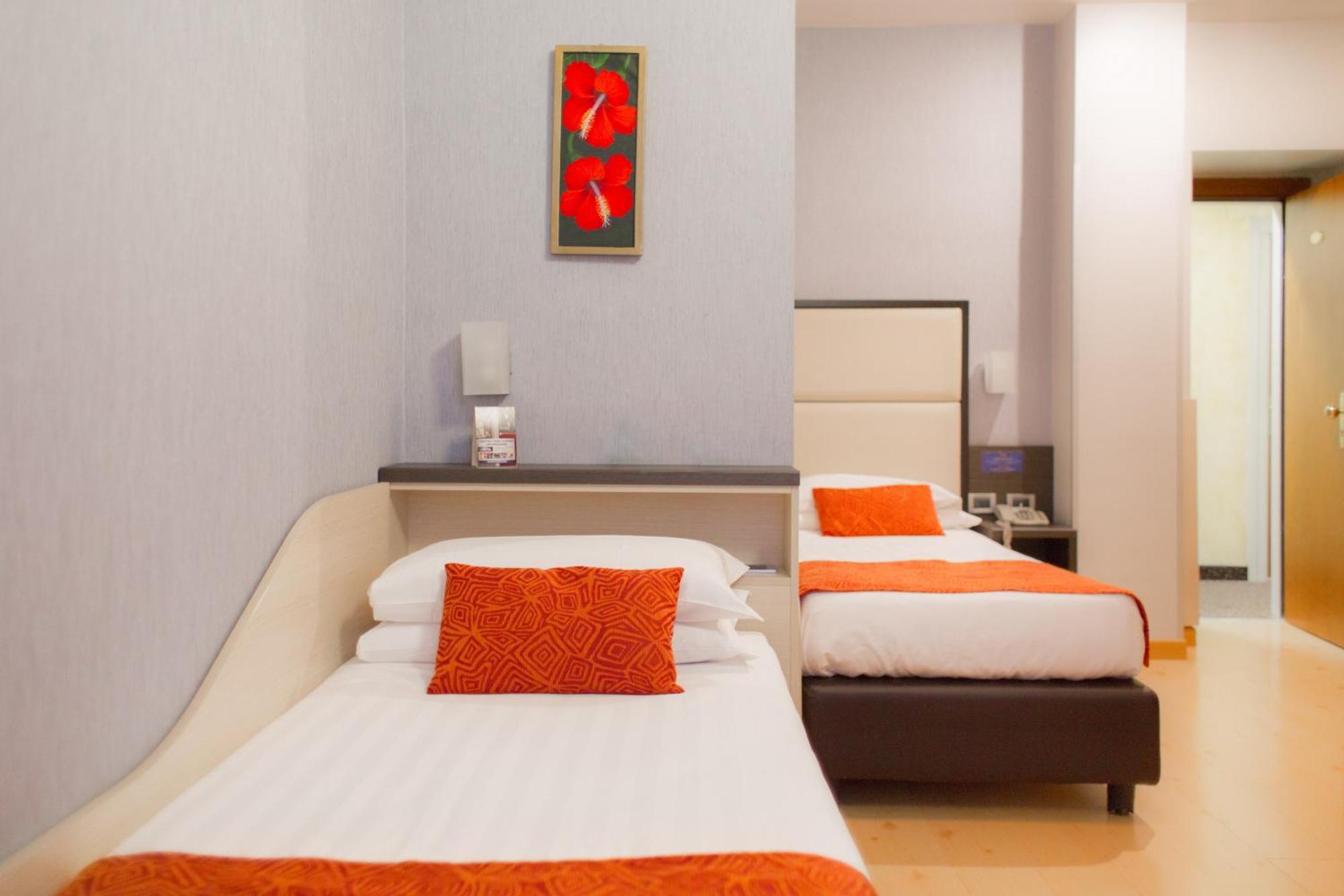 Piacenza Hotel Milan