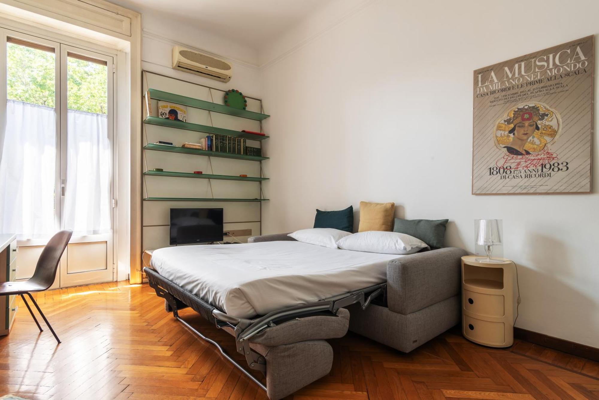 Bilocale Di Charme A Due Passi Da Pt Romana Appartamento Milano