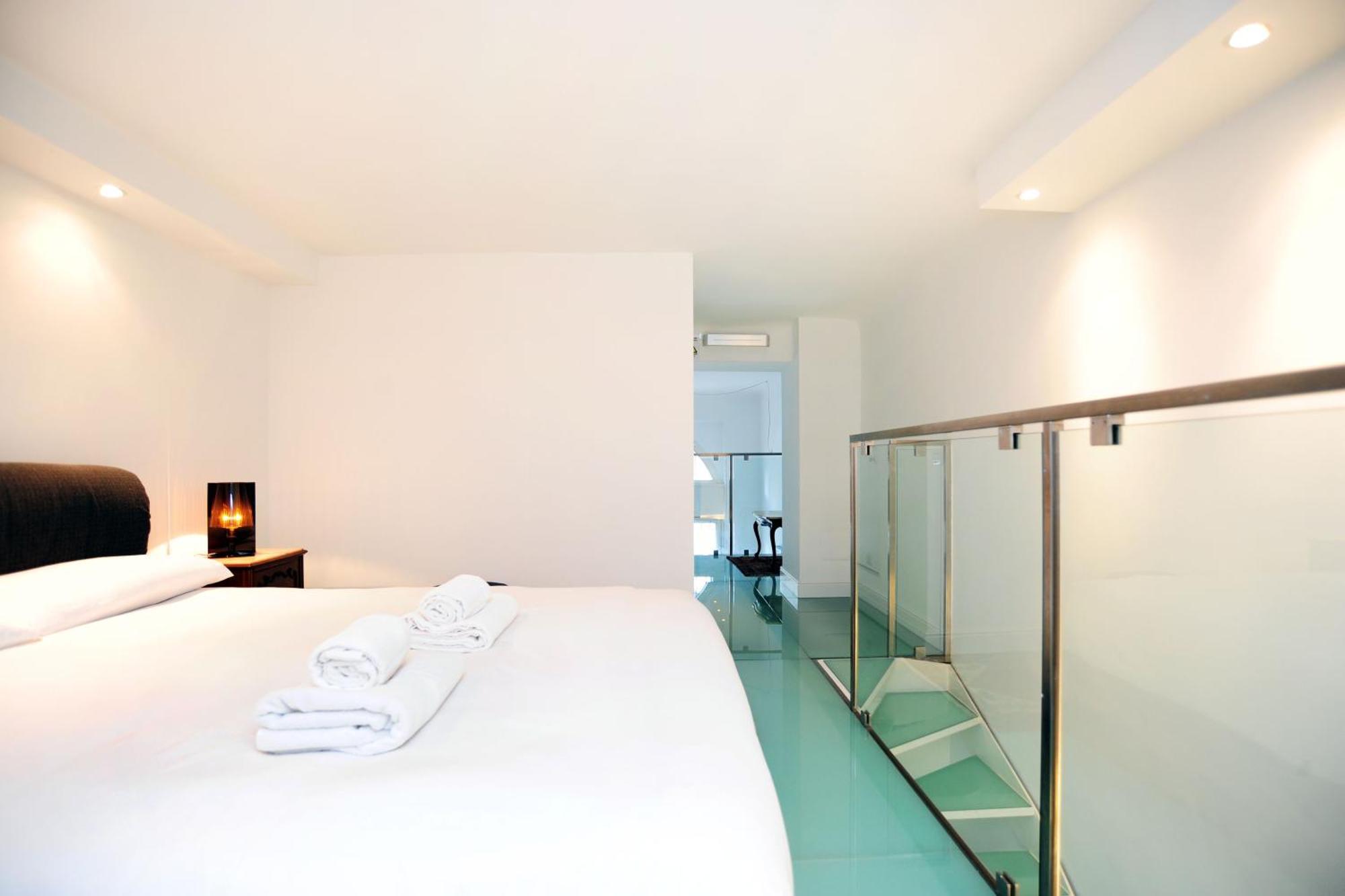Giovio Duplex Apartment Milan