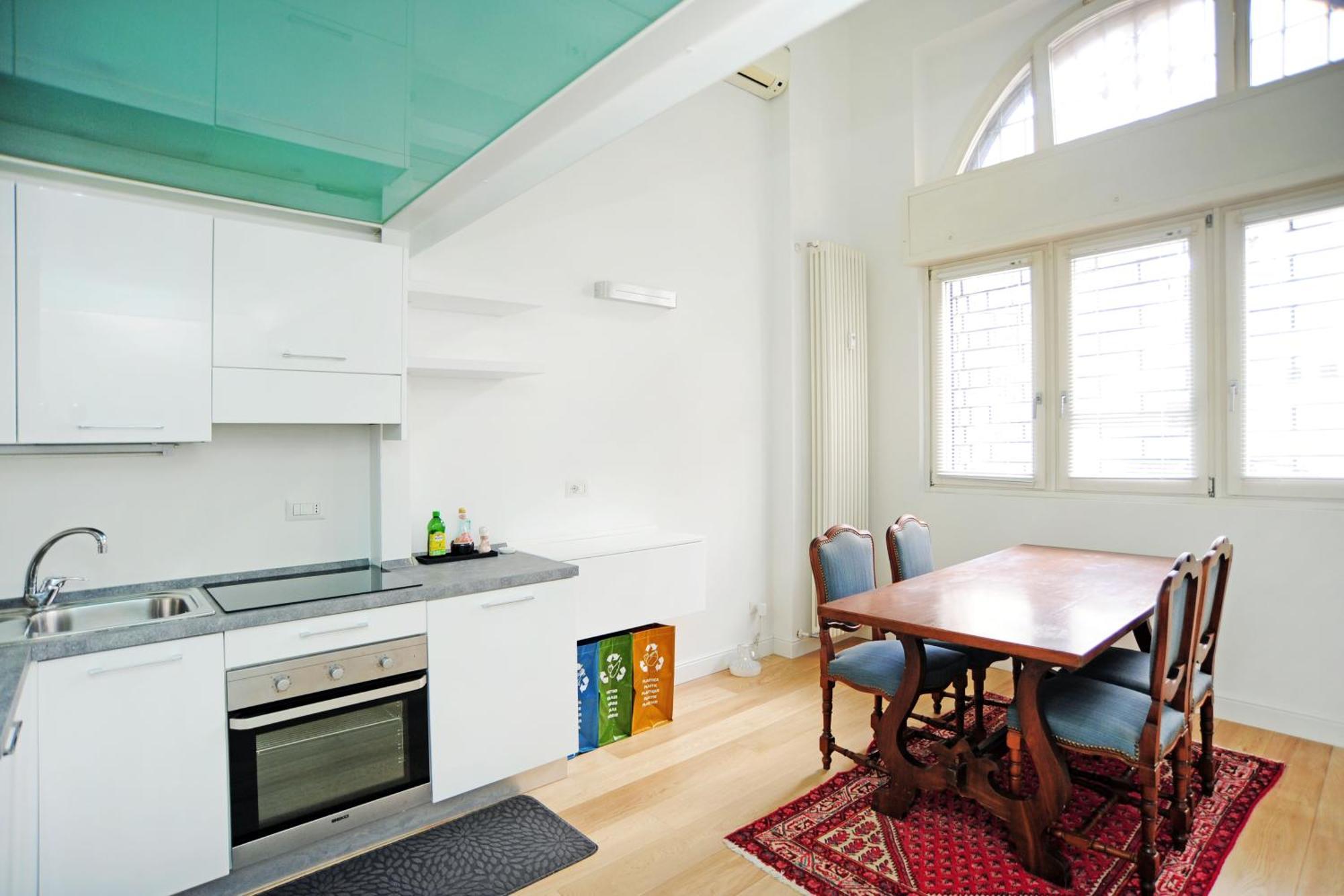 Giovio Duplex Apartment Milan