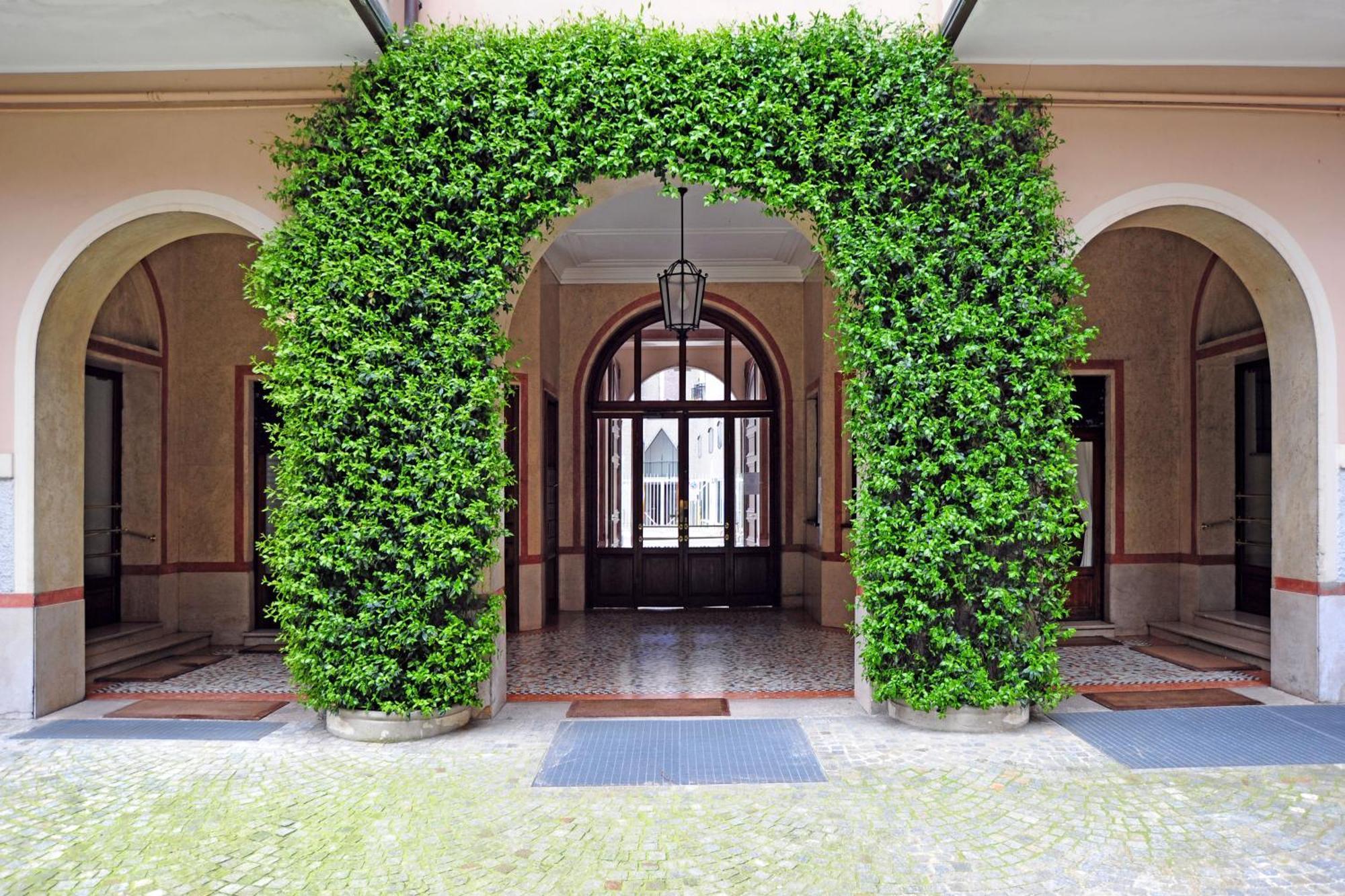 Giovio Duplex Apartment