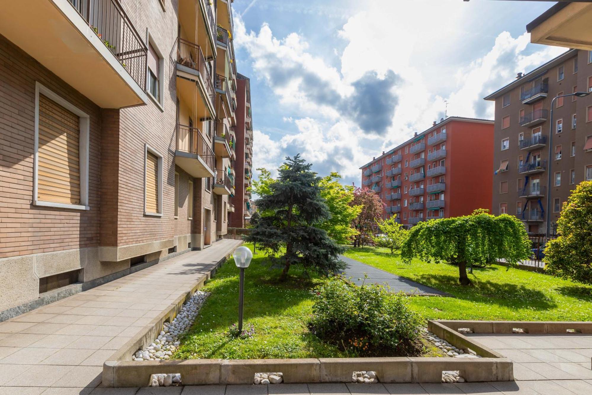 Apartment Casa Kind, Bicocca - Isola - Garibaldi Milan