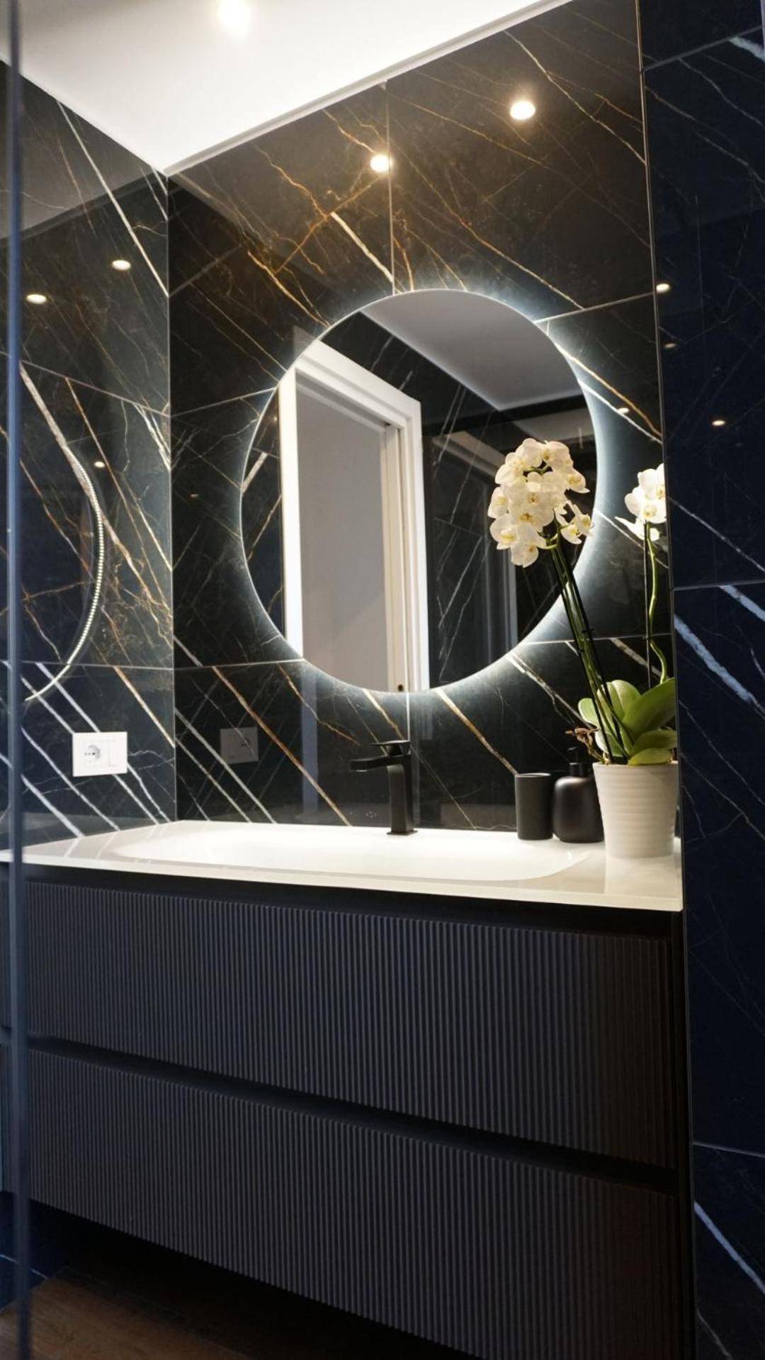 Elegante In Porta Venezia A Apartamento