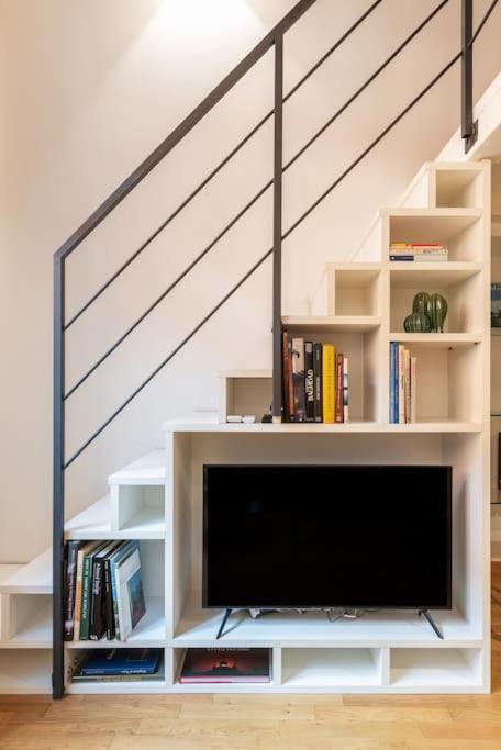 Serena's Blue In Dergano Apartment Milan