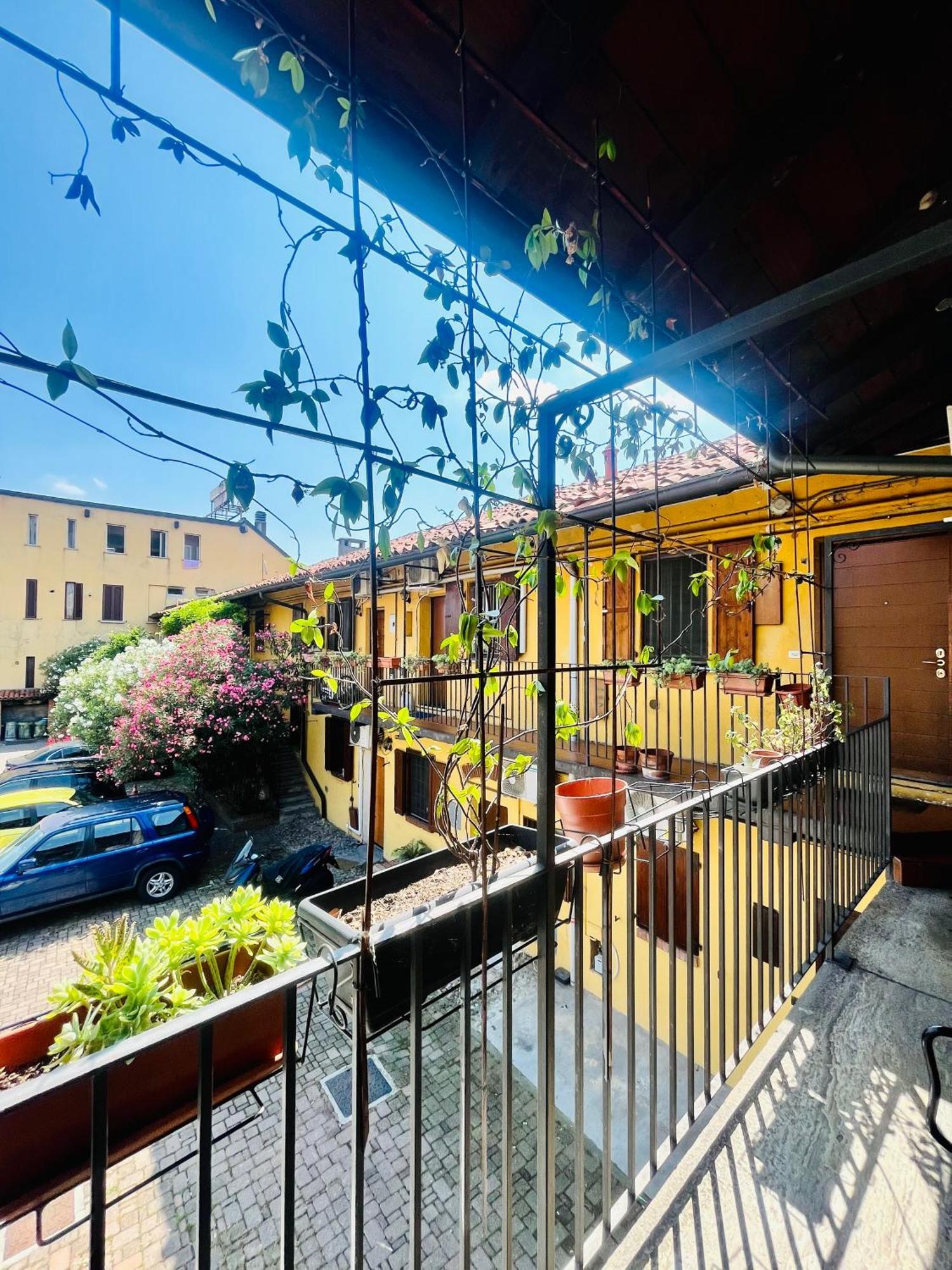 Apartment Cascina La Botanica Milan