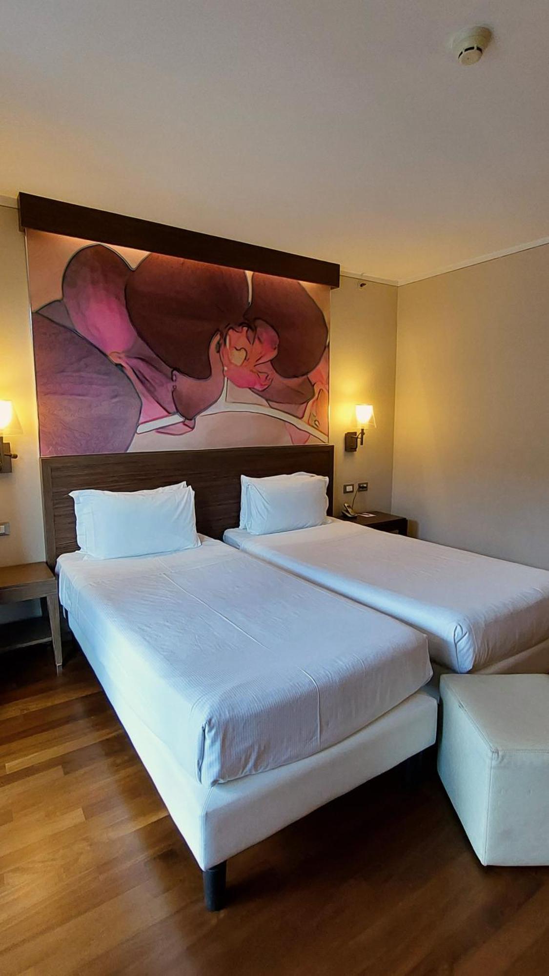 Ramada Plaza By Wyndham Hotel Milan