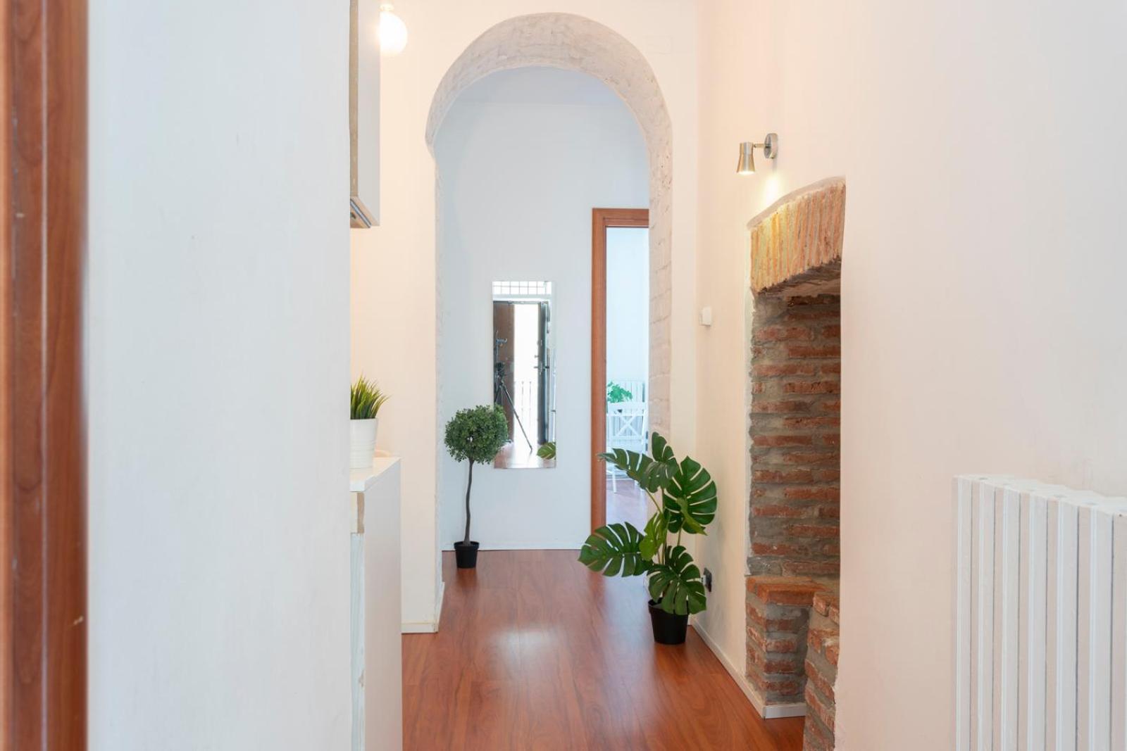 Cozy & Happy Flat In Downtown Apartment *