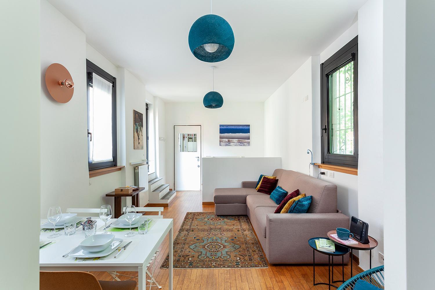 Apartment Duplex Luminoso In Zona Residenziale Milan