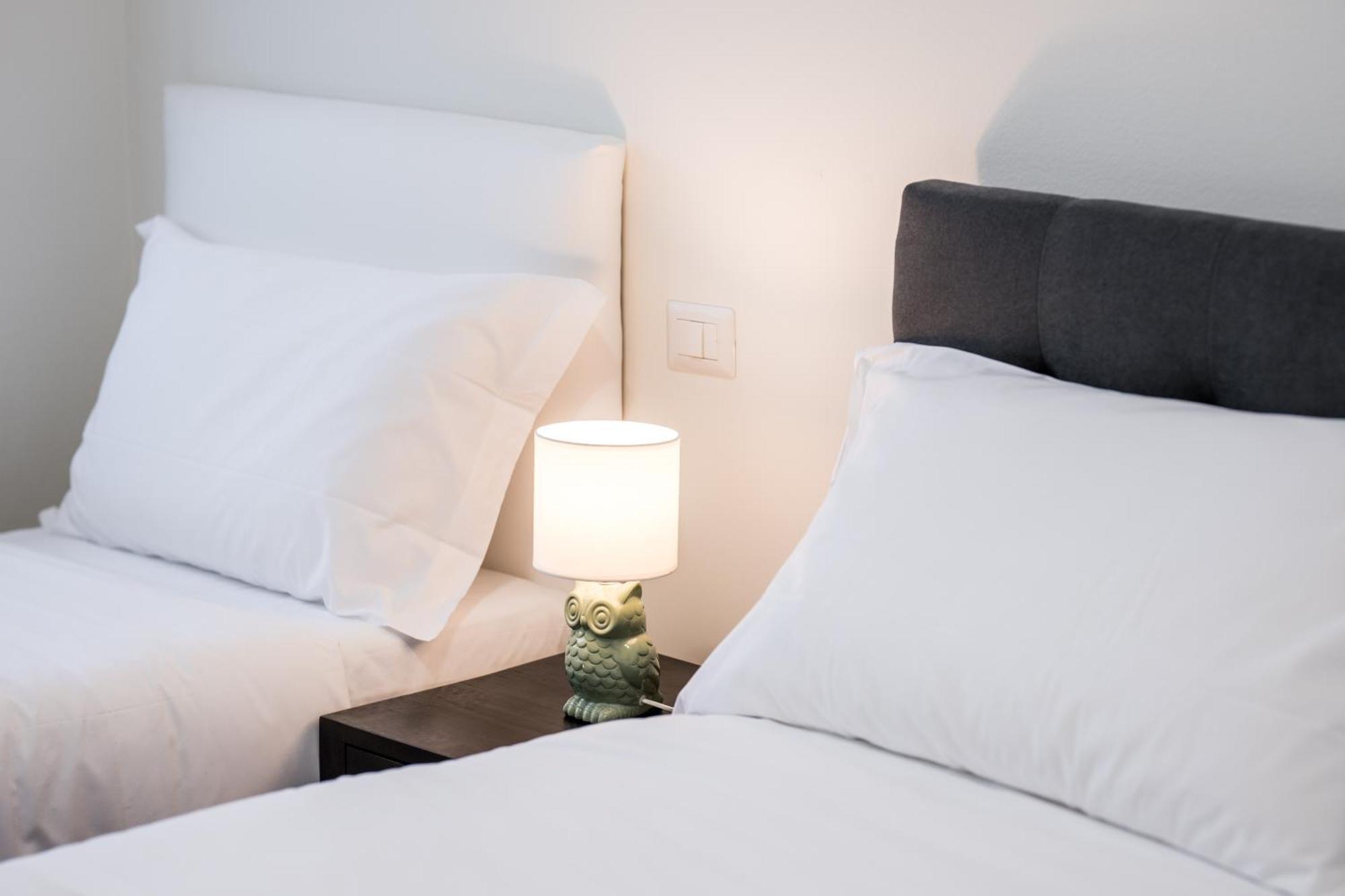 Airguest Pianella Guest house *