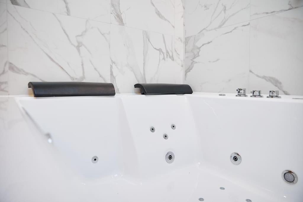 Attico Lussuoso Con Spa A 10 Min Dal Duomo Appartamento Milano