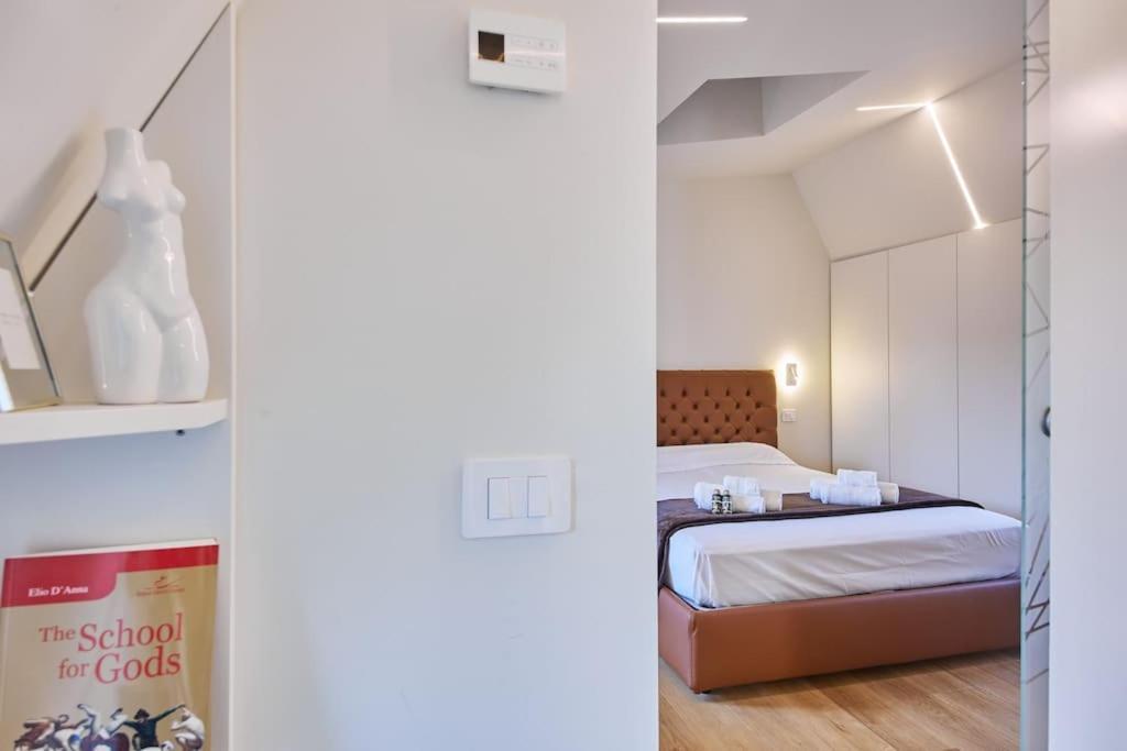 Appartamento Attico Lussuoso Con Spa A 10 Min Dal Duomo Milano