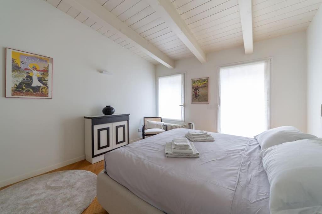Castaldi Charming Suite-hosted By Sweetstay Appartamento Milano