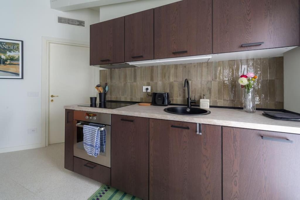 Castaldi Charming Suite-hosted By Sweetstay Appartamento