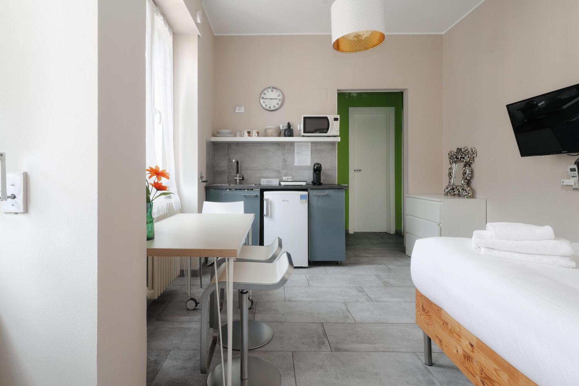 Apartment Station 33 Via Sammartini *