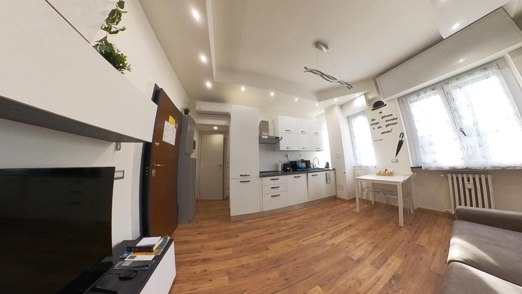 N&ghomesweethome Canova Accogliente - Affari Apartment