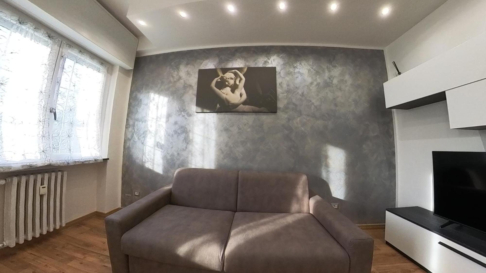 N&ghomesweethome Canova Accogliente - Affari Apartment Milan