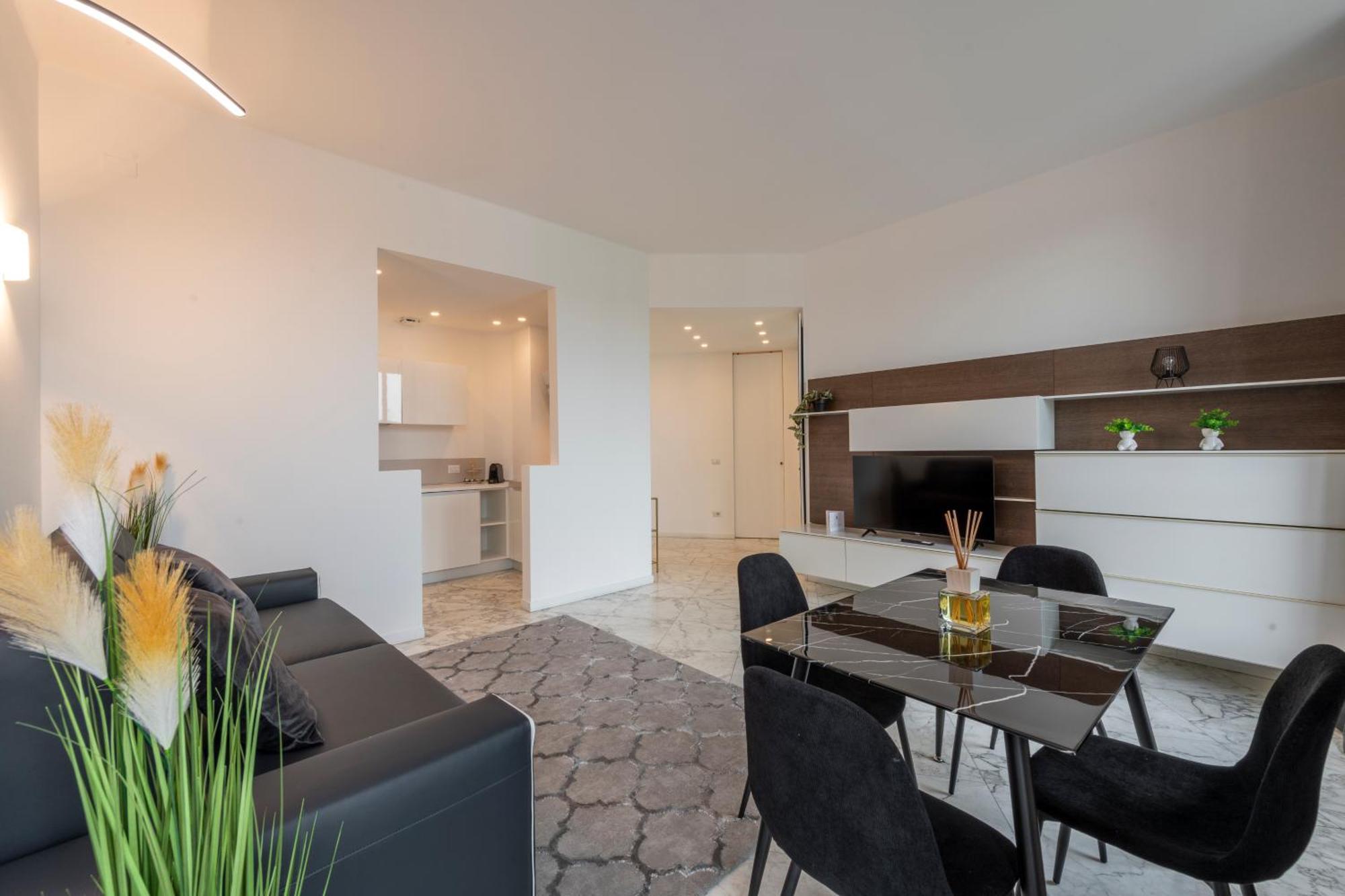 Apartment Royal - Centro Milan