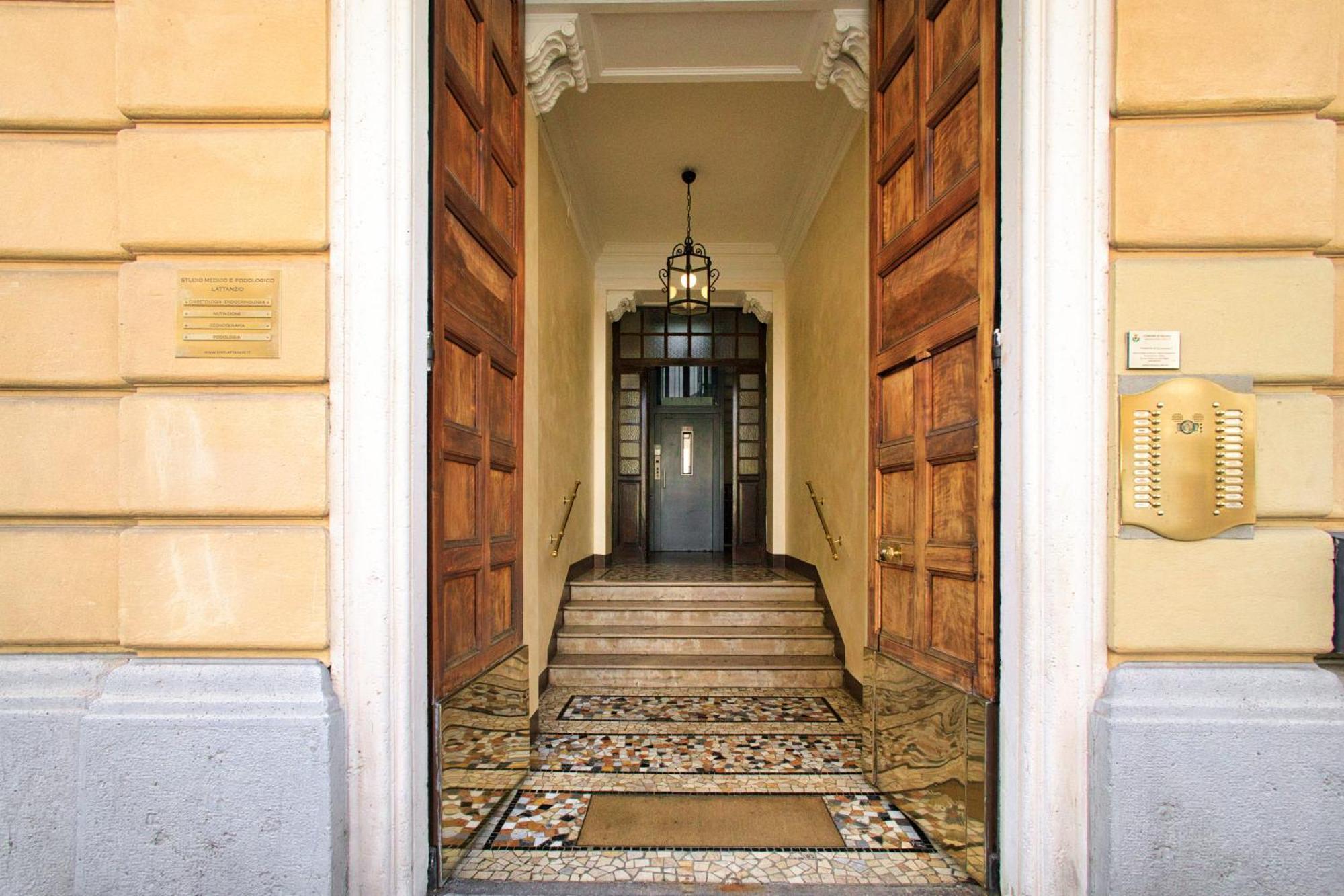 Apartment Lattanzio Charming - Porta Romana Mm3 Milan