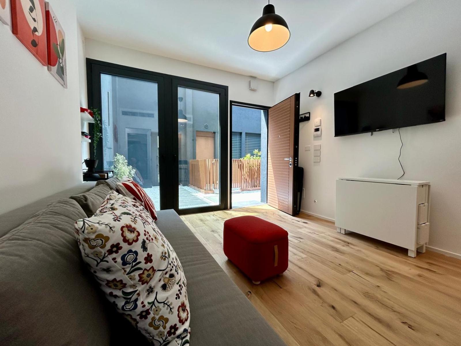 Appartamento Kibilu Luxury With Terrace, Isola District And Near Garibaldi Station