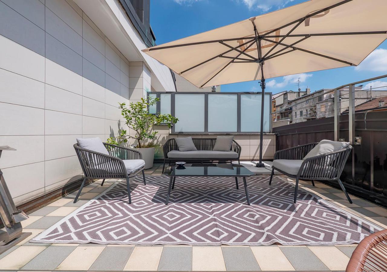 Attico A - 2 Terrazzi E Netflix Apartment Milan