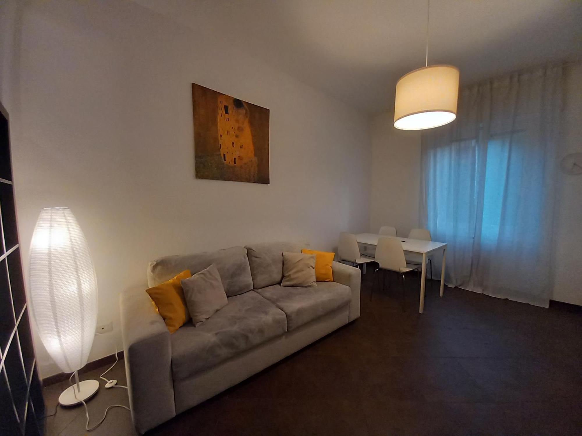 Spazioso Bilocale Vicino Metro Mm4 Argonne - Lome 315 Appartamento