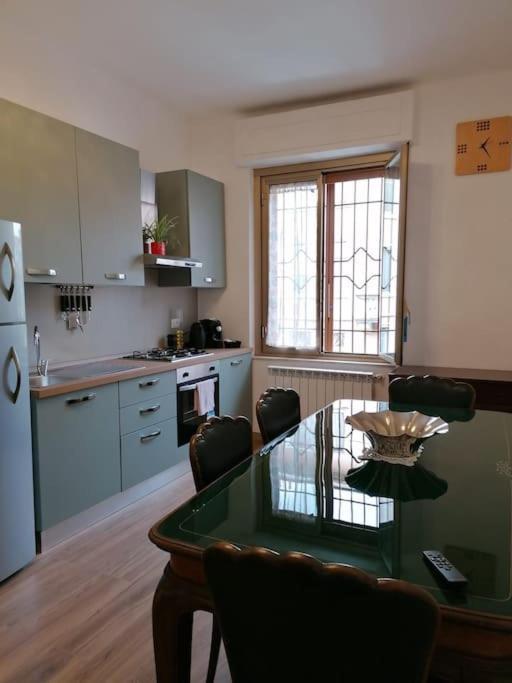 Zona Naviglio Apartamento Milão