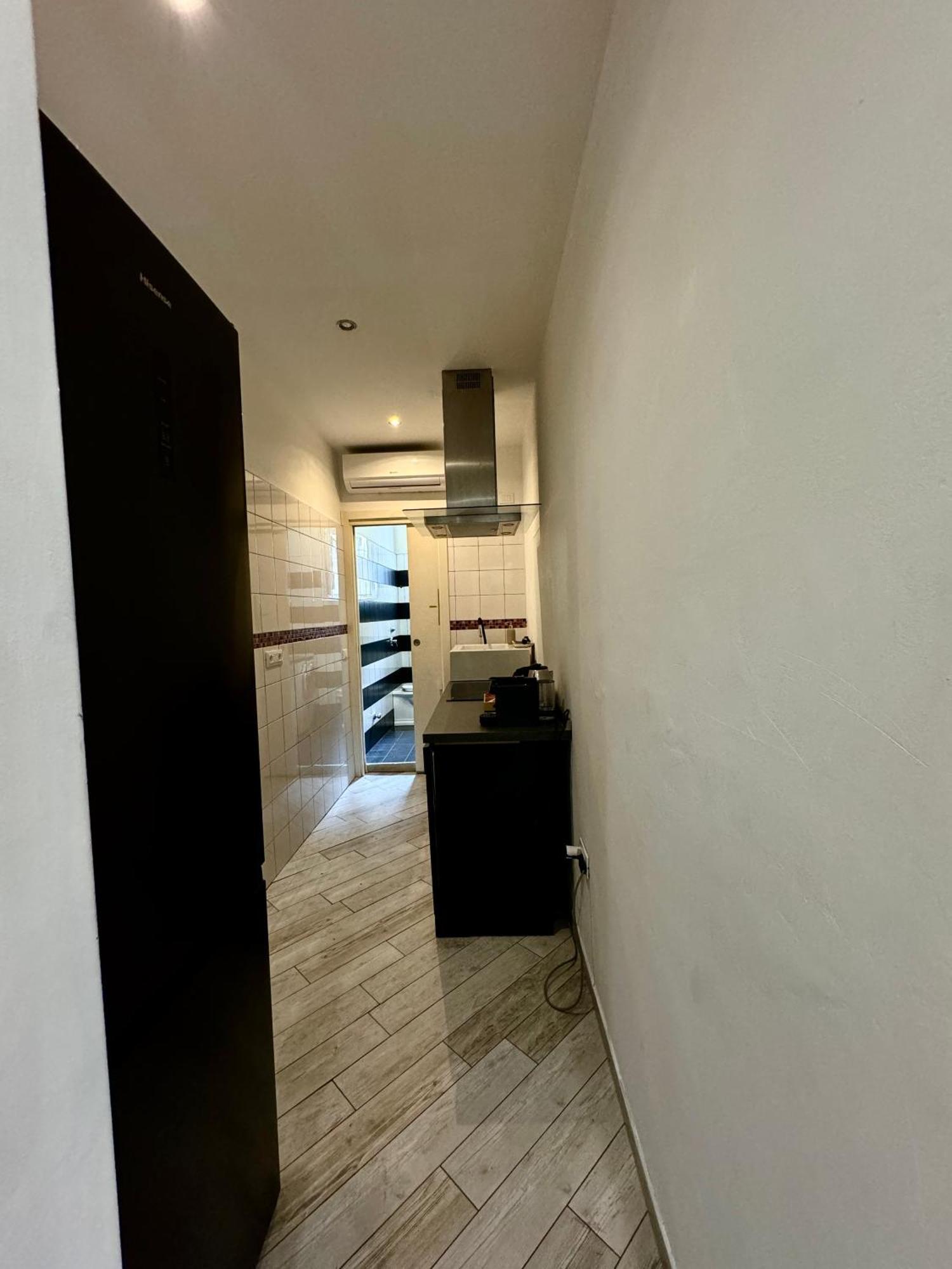 Appartamento Four Bedroom In The Centre Of The