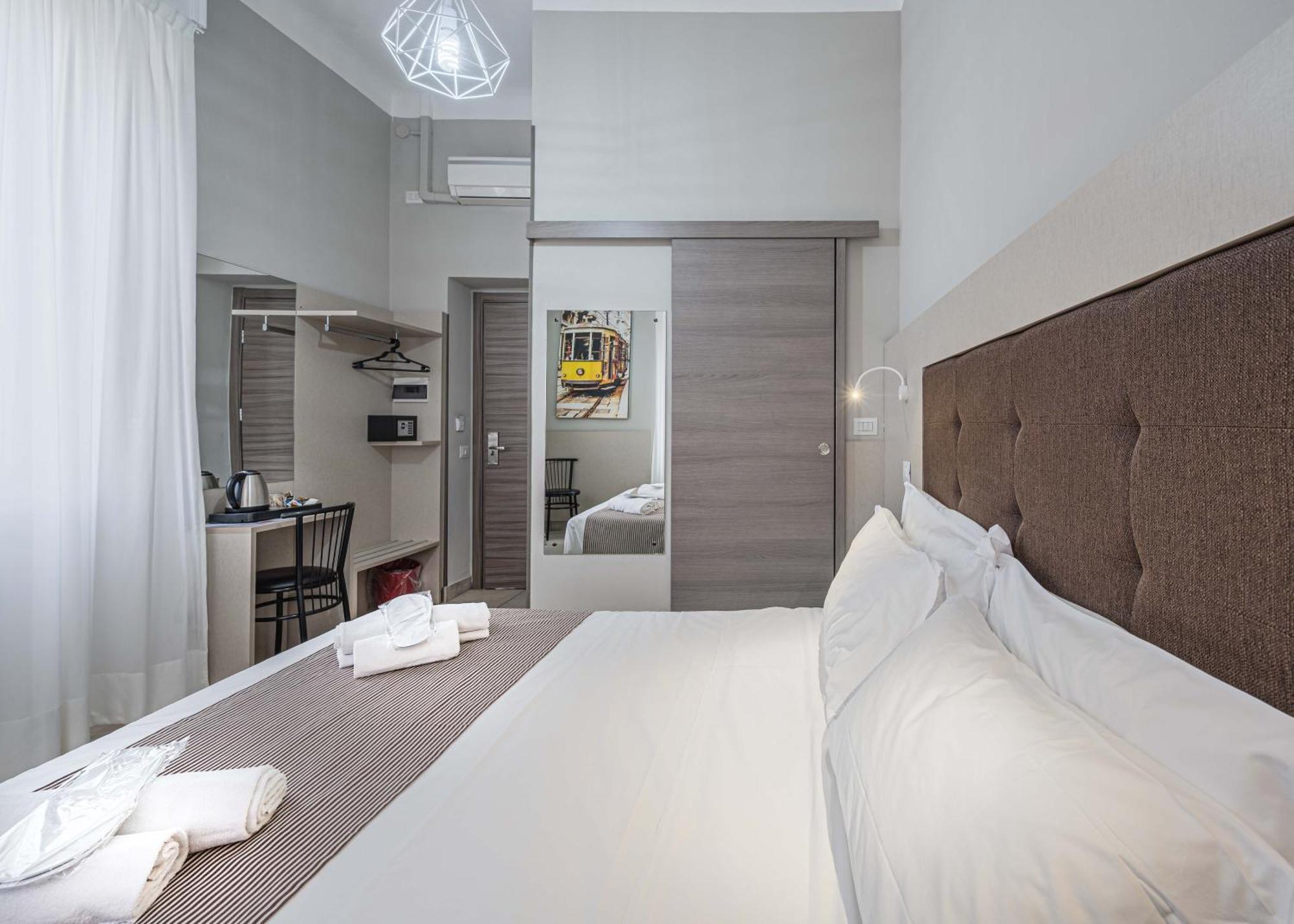 Bogart Hotel 2*