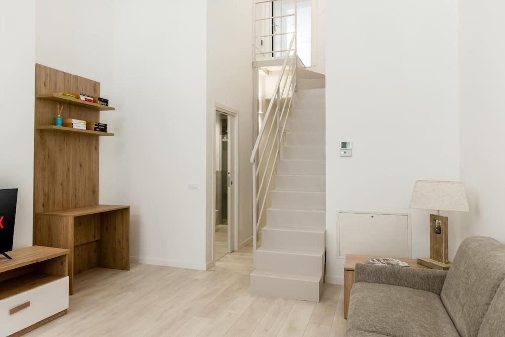Free Parking - 1 Min Metro To Duomo - Loft Moderno Milano