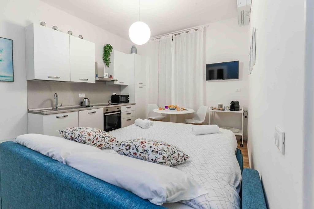 Moderno Nel Cuore Dei Navigli Apartment