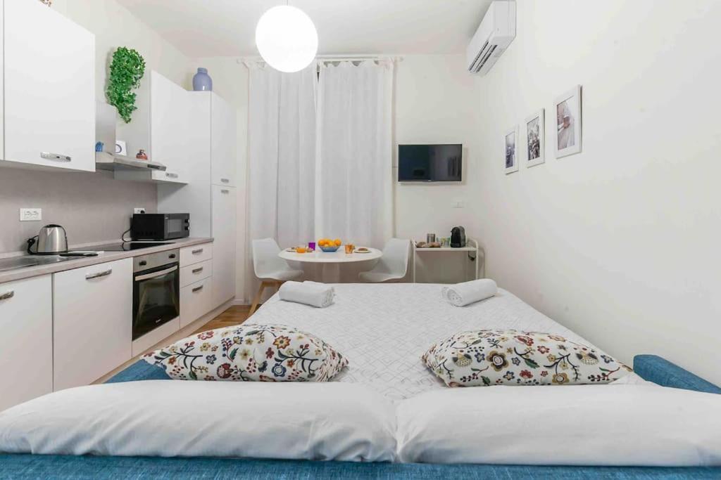 Apartment Moderno Nel Cuore Dei Navigli