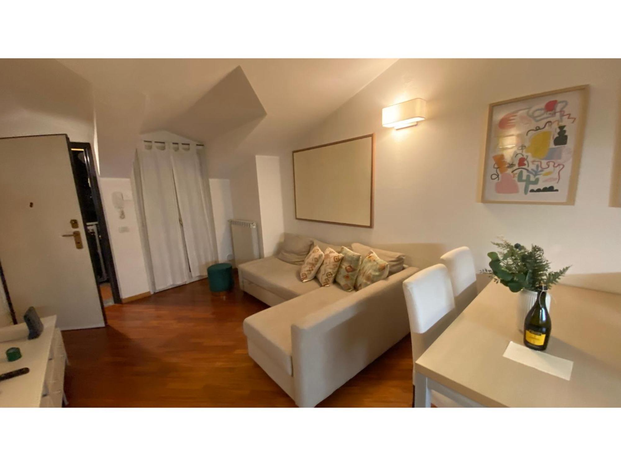 Perla Di Nolo - - Luxury Sleeps 4 Milão